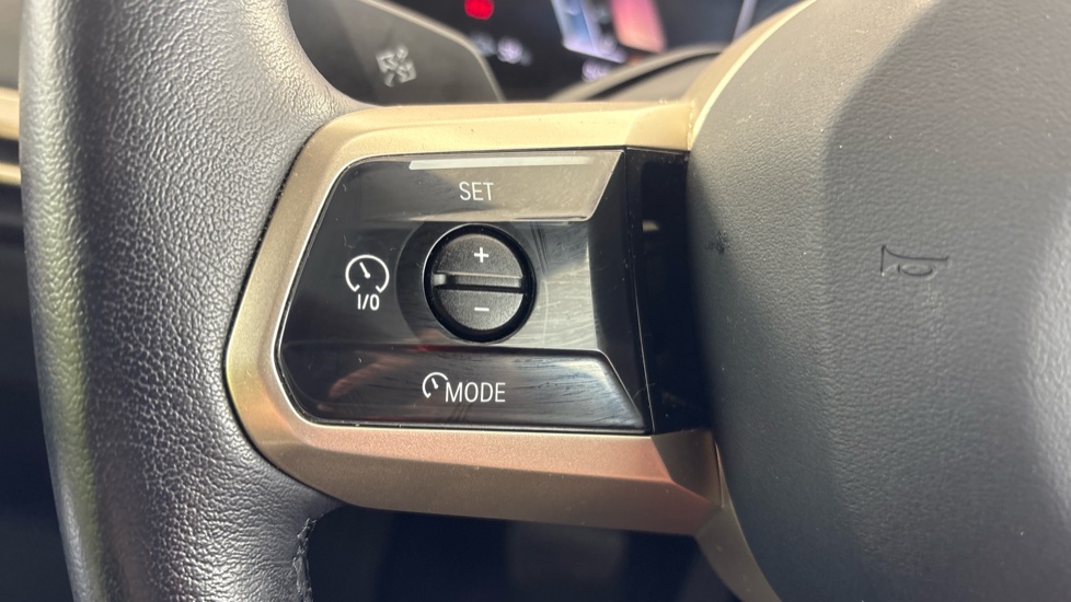 BMW iX ESTATE 240kW xDrive40 M Sport 76.6kWh 5dr Auto