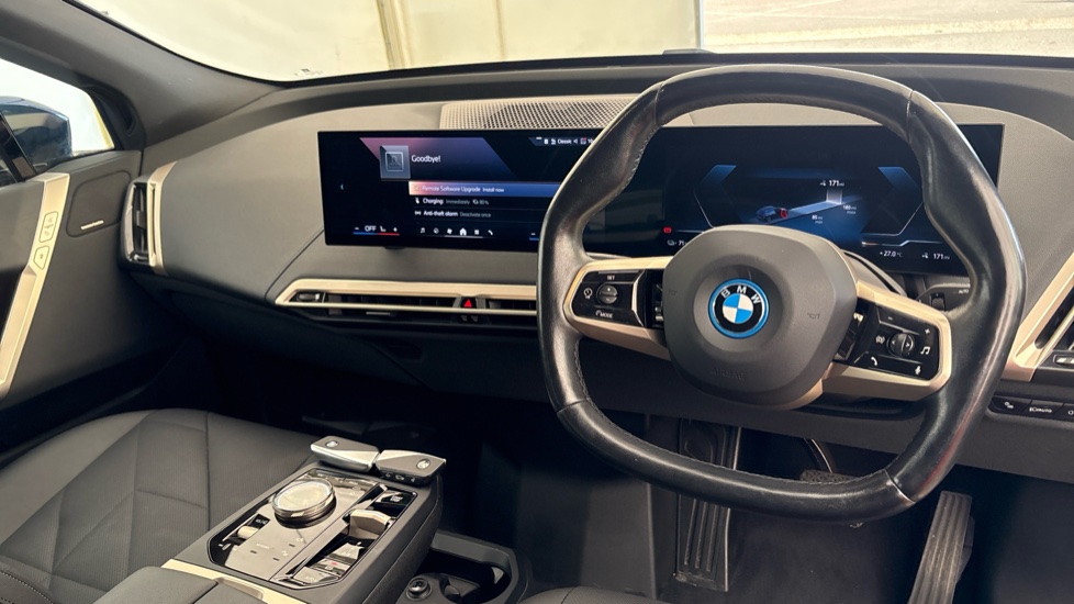 BMW iX ESTATE 240kW xDrive40 M Sport 76.6kWh 5dr Auto