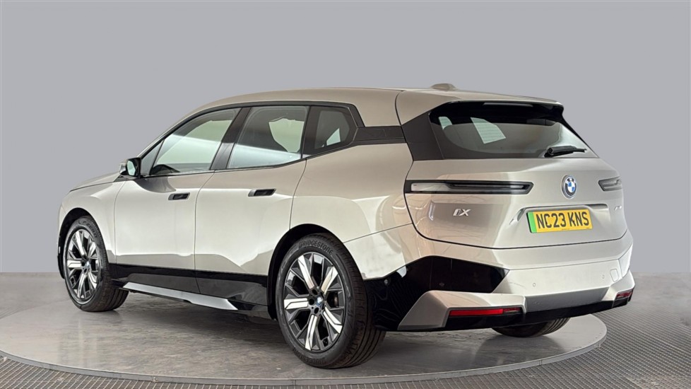 BMW iX ESTATE 240kW xDrive40 M Sport 76.6kWh 5dr Auto