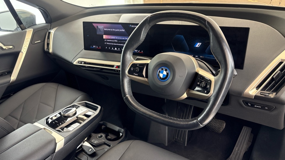 BMW iX ESTATE 240kW xDrive40 M Sport 76.6kWh 5dr Auto