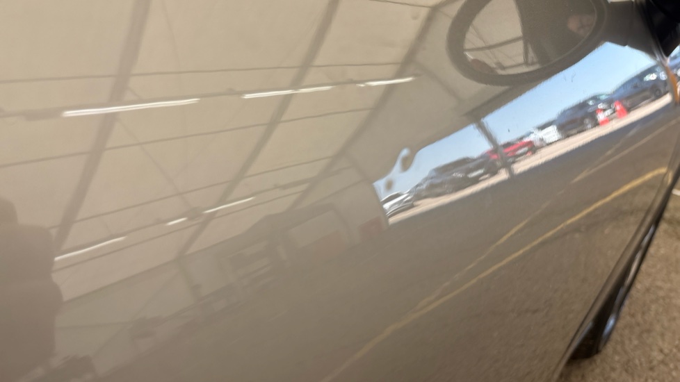 MINI HATCHBACK dents
