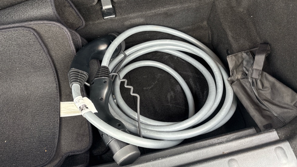 MINI HATCHBACK Image 22