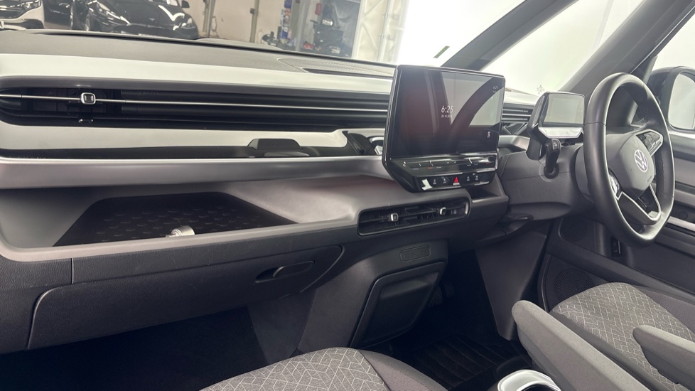 VOLKSWAGEN ID. BUZZ ESTATE 150kW Life Pro 77kWh 5dr Auto