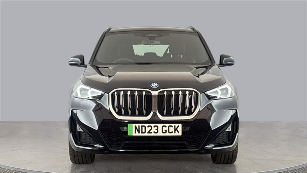 BMW iX1 Image 8