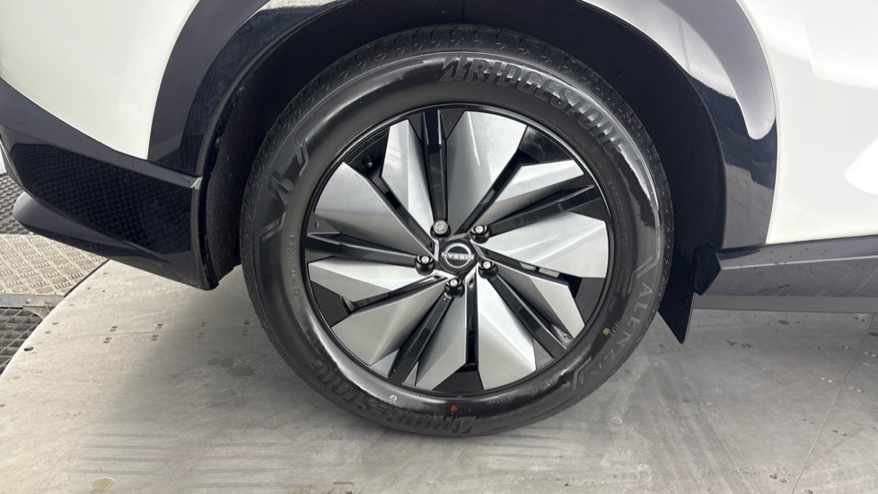 NISSAN ARIYA ELECTRIC HATCHBACK 160kW Advance 63kWh 5dr Auto