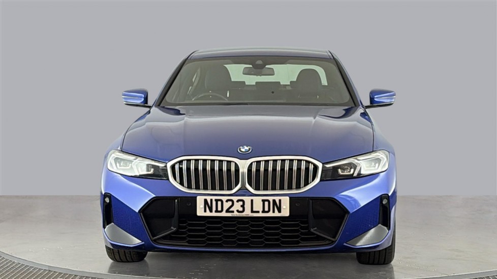 BMW 3 SERIES Image 8