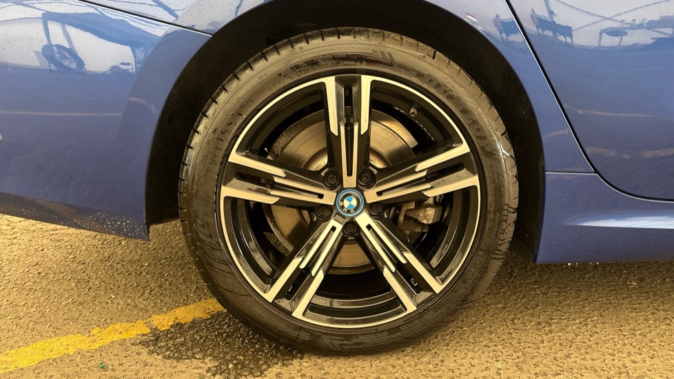 BMW 3 SERIES Image 19