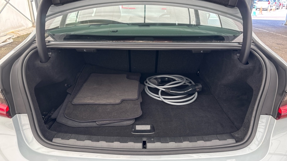 BMW 3 SERIES Image 15