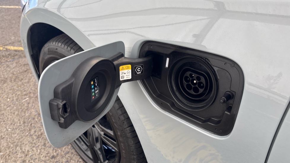 BMW 3 SERIES Image 21