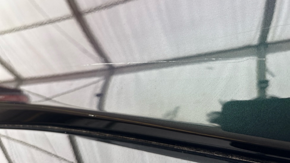 NISSAN ARIYA Scratches
