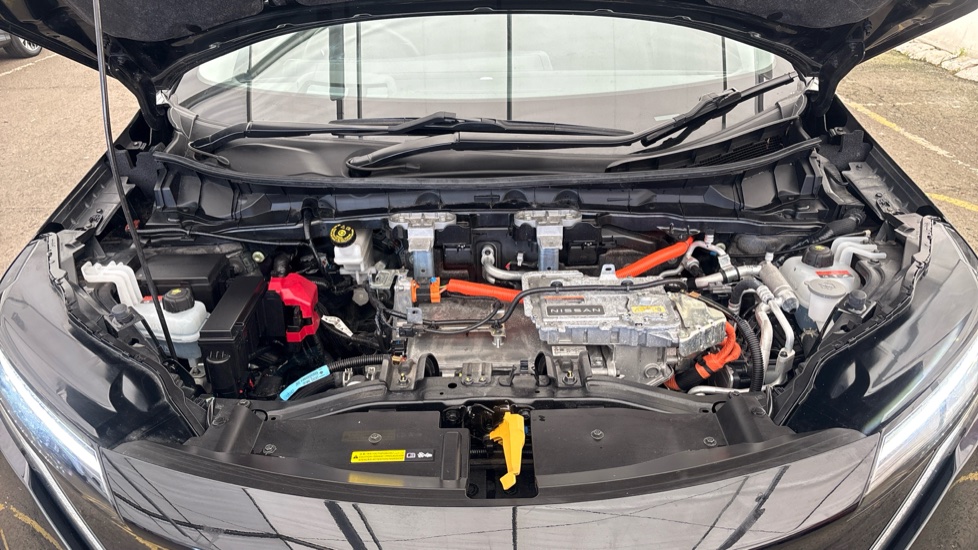 NISSAN ARIYA Image 16