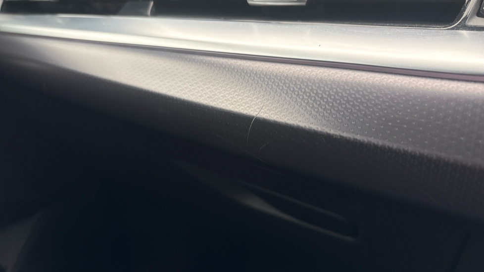 BMW iX1 Scratches