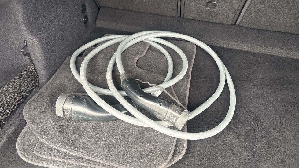 BMW iX1 Image 22