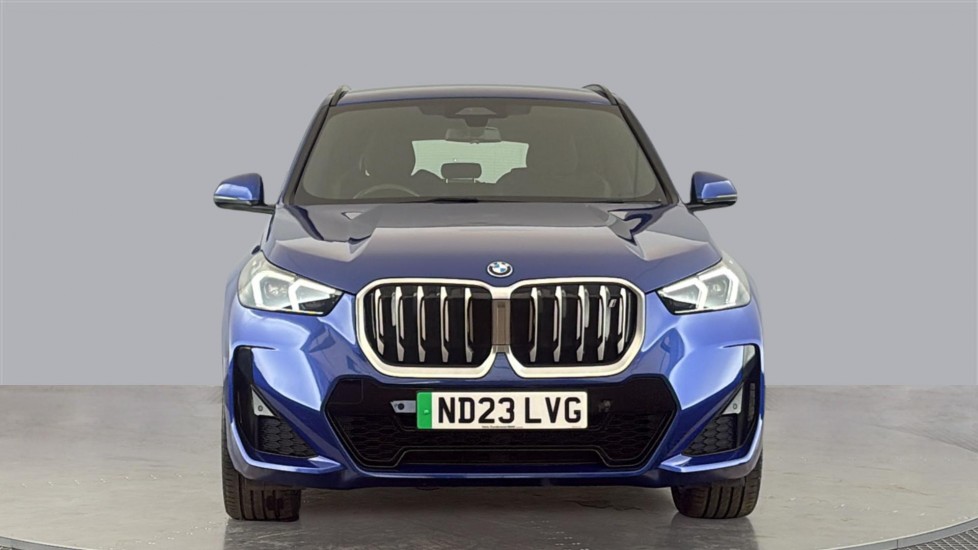 BMW iX1 Image 8