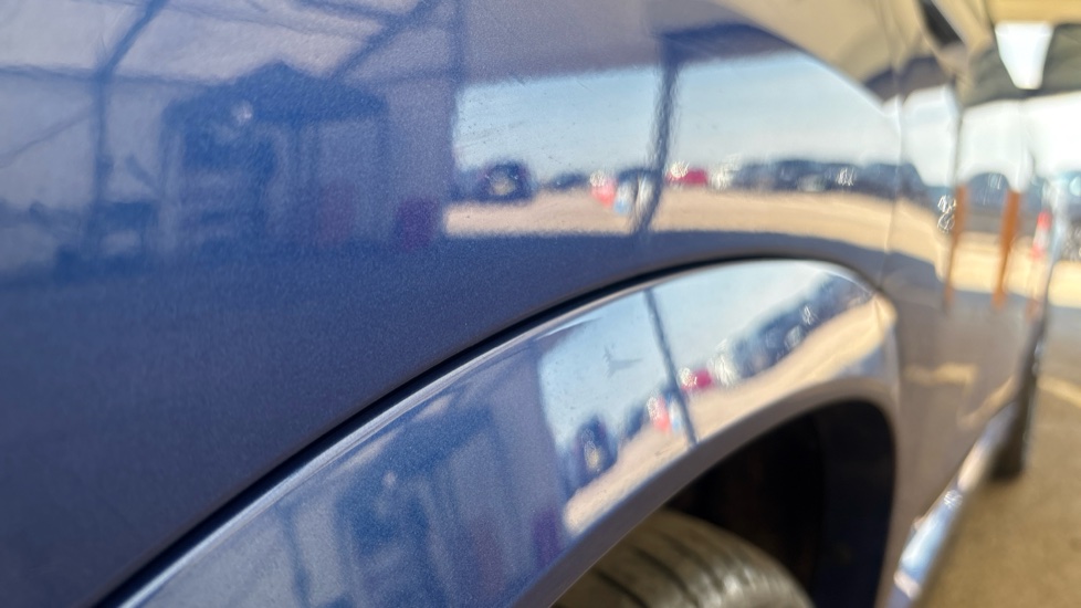 BMW iX1 Dent