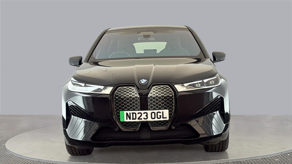 BMW iX Image 8