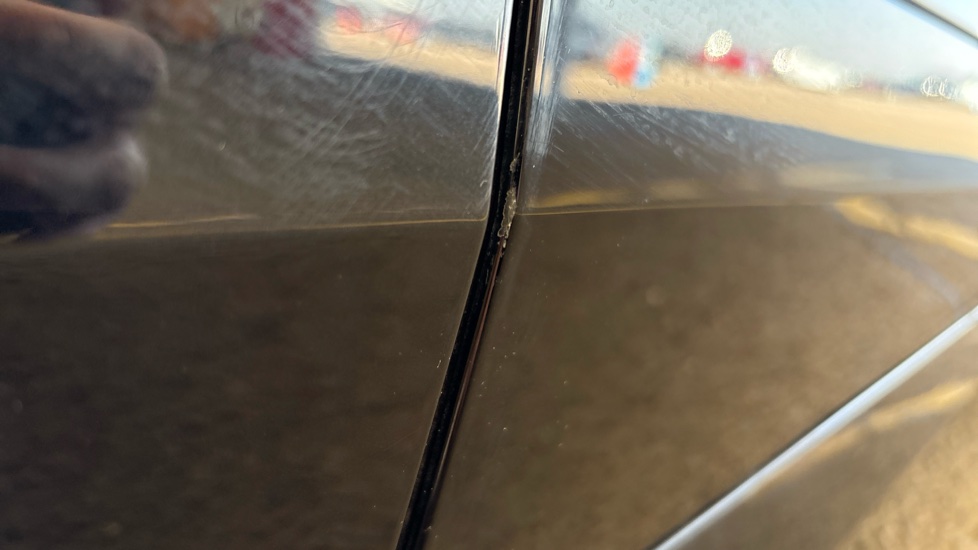BMW iX Chips