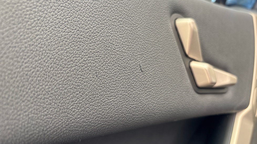 BMW iX Worn