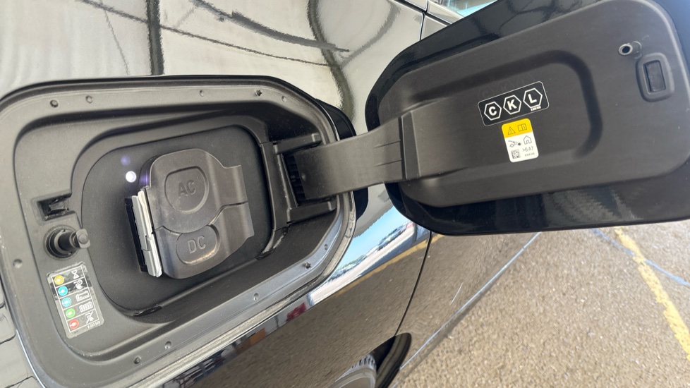 BMW iX Image 21