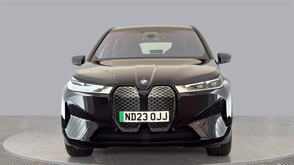 BMW iX Image 8