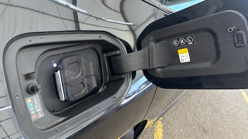 BMW iX Image 21
