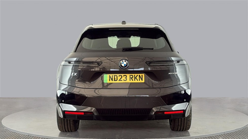 BMW iX Image 4