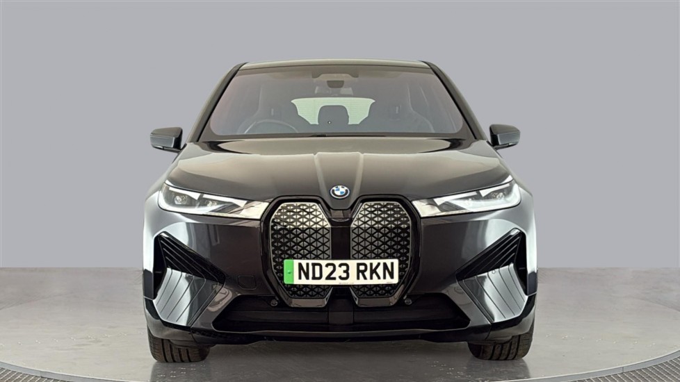 BMW iX Image 8
