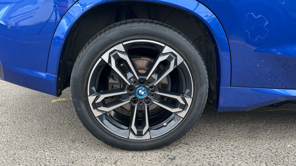 BMW iX1 ELECTRIC ESTATE 230kW xDrive30 M Sport 65kWh 5dr Auto [22kWCh]