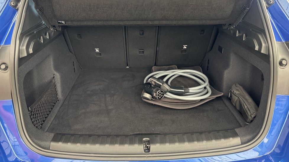 BMW iX1 Image 15