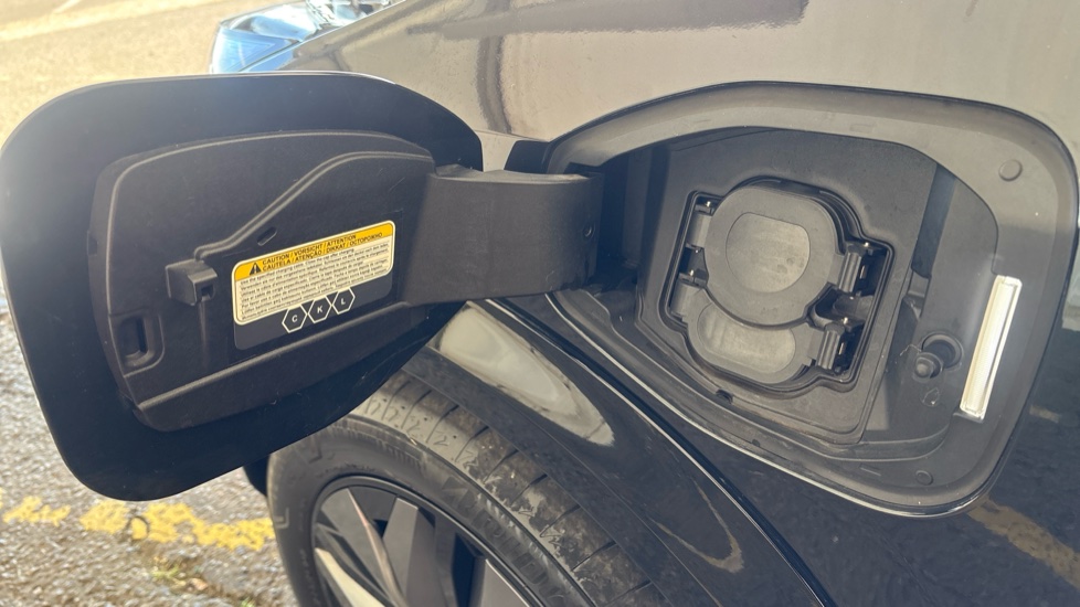 NISSAN ARIYA ELECTRIC HATCHBACK 160kW Advance 63kWh 5dr Auto [Bose Tech Pack]