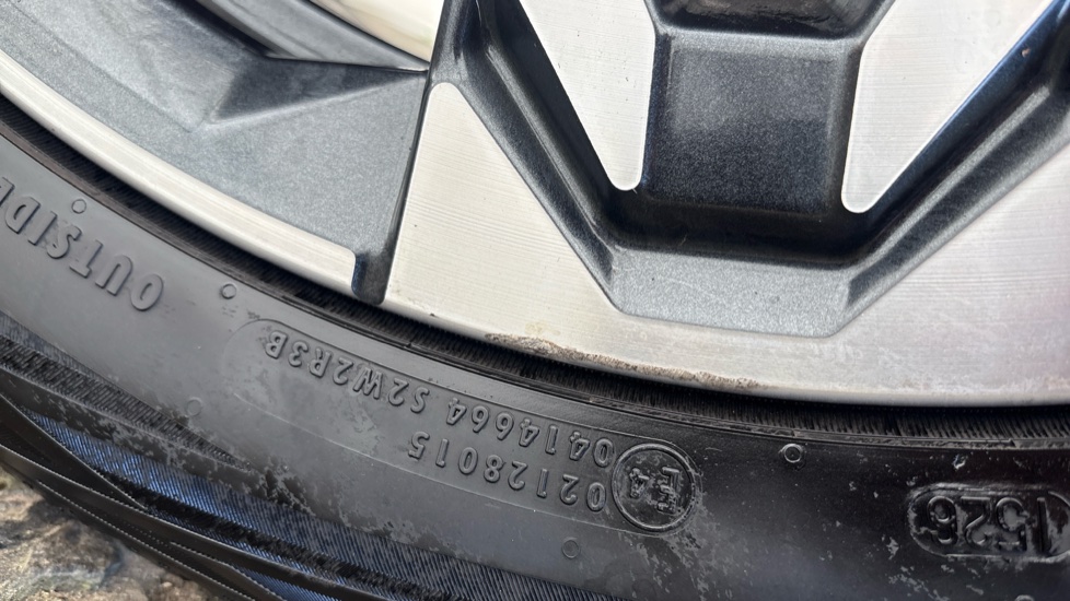 BMW iX1 Scuff