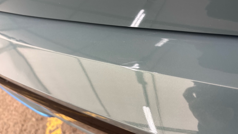 BMW iX1 chips and scratches