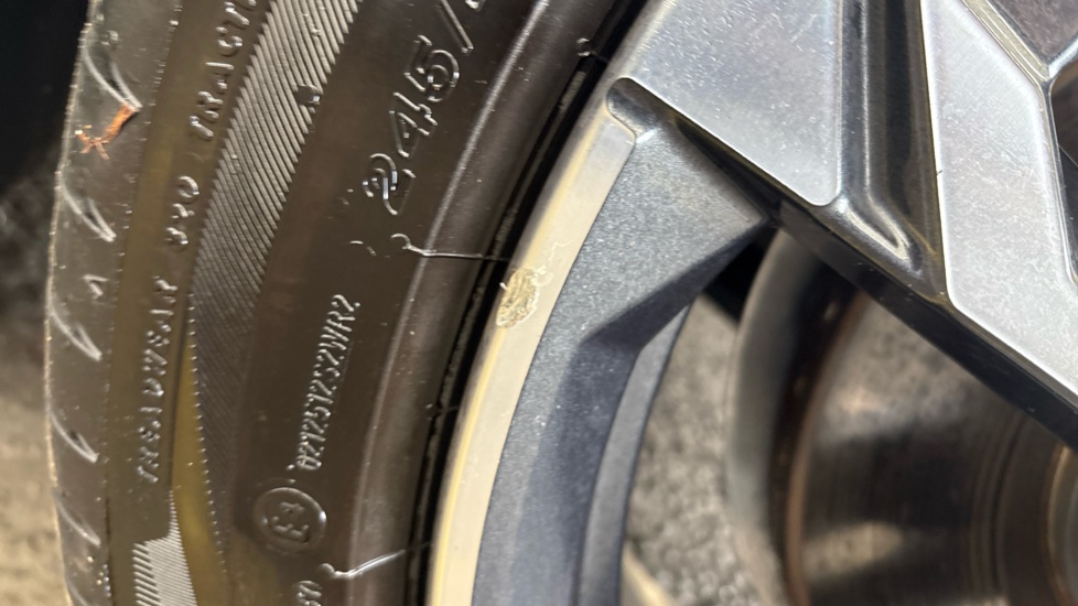 BMW iX1 scuff