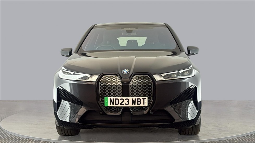 BMW iX Image 8