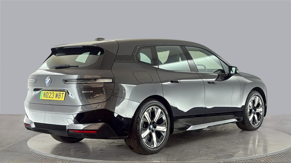 BMW iX Image 5