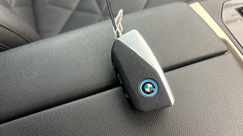 BMW iX one key only