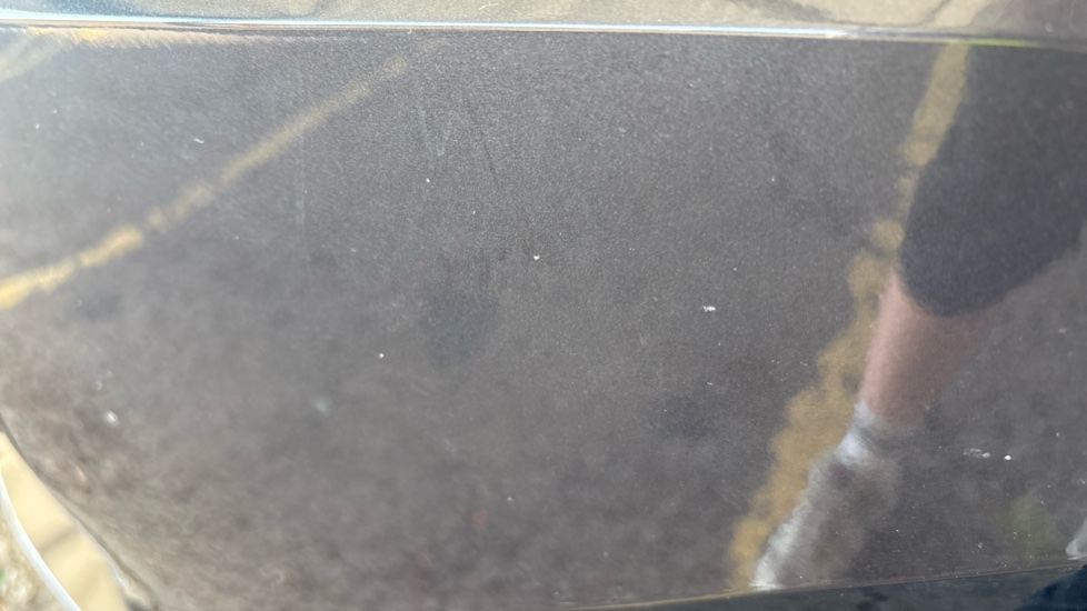 BMW iX chips