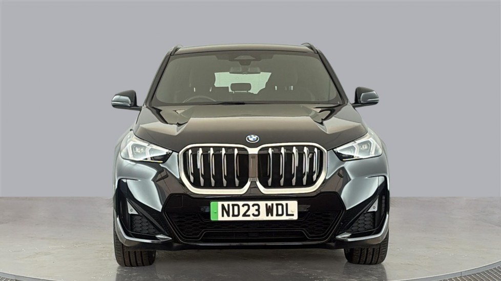 BMW iX1 Image 8