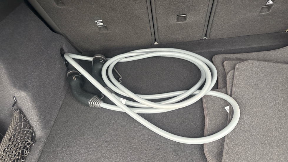 BMW iX1 Image 22