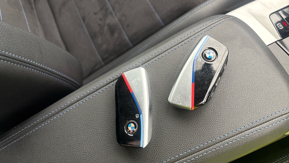 BMW iX1 two keys