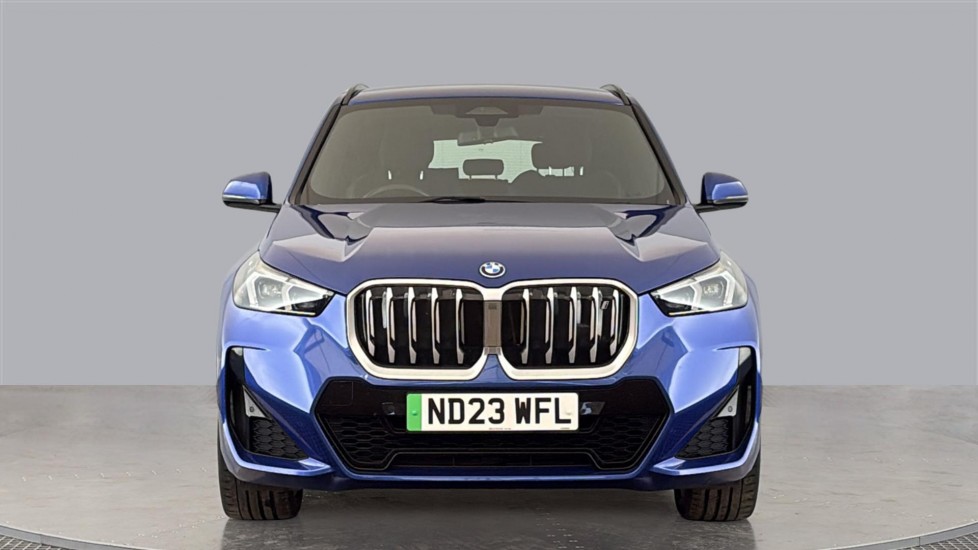 BMW iX1 Image 8