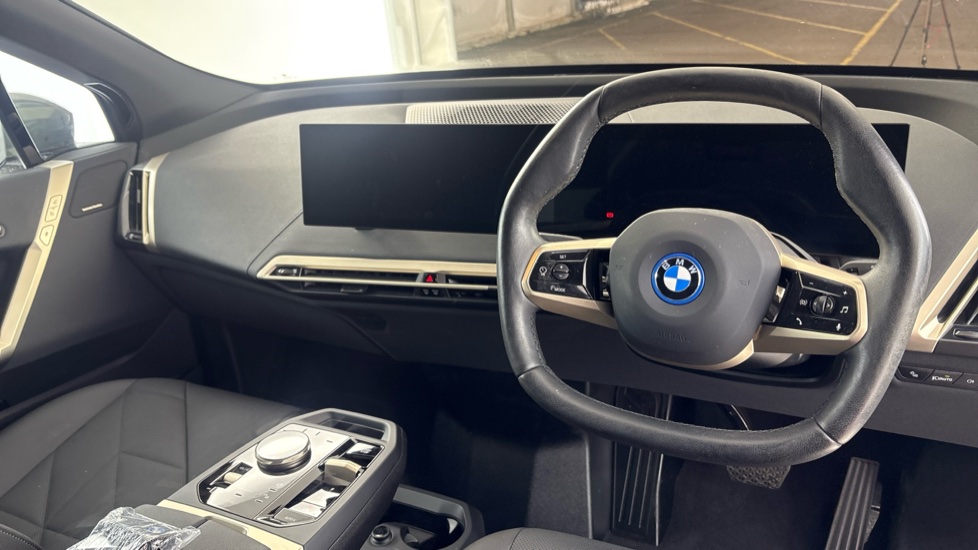 BMW iX ESTATE 240kW xDrive40 M Sport 76.6kWh 5dr Auto