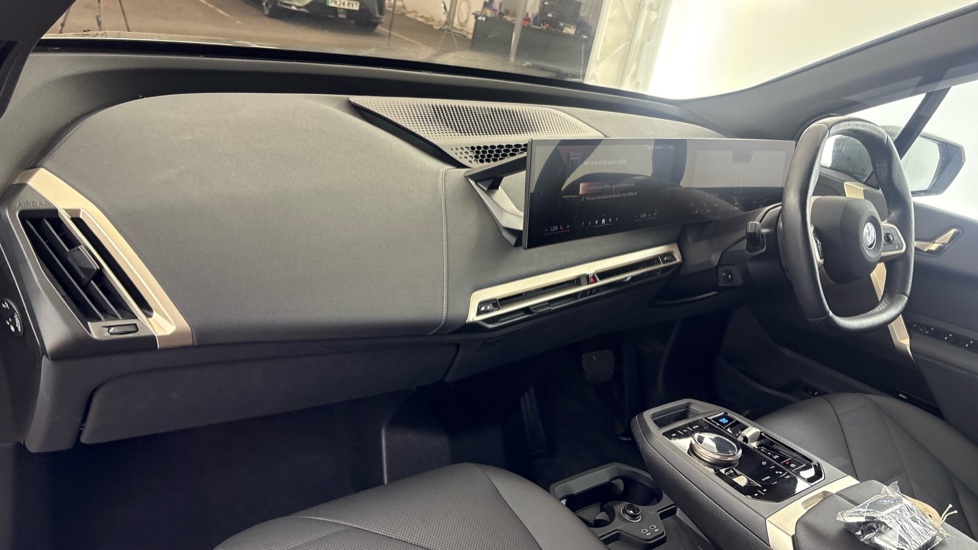 BMW iX ESTATE 240kW xDrive40 M Sport 76.6kWh 5dr Auto