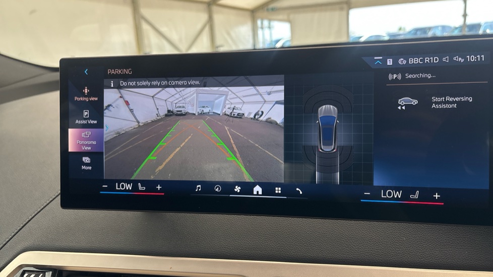 BMW iX reverse camera