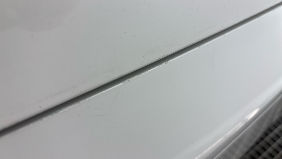 BMW iX Chips