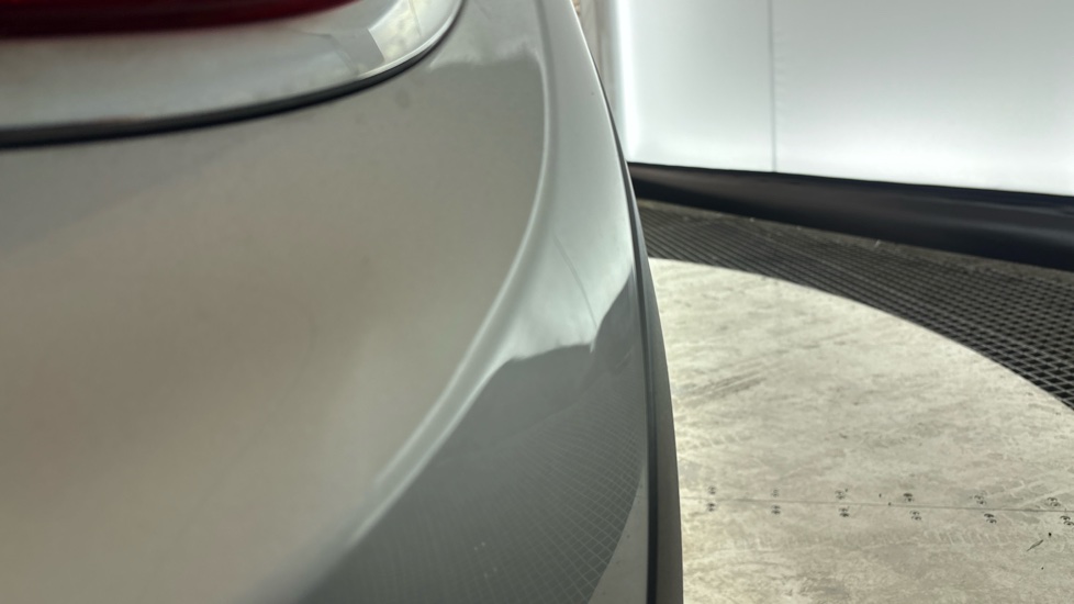 MINI HATCHBACK dents