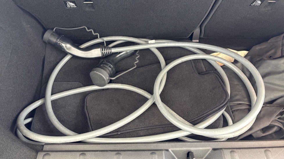 MINI HATCHBACK Image 22