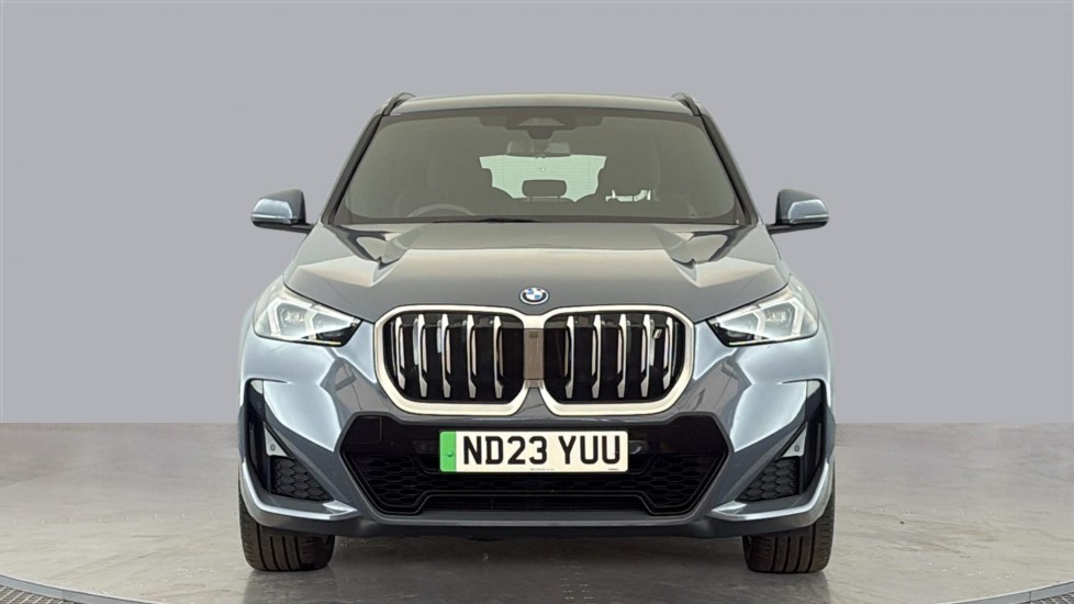 BMW iX1 Image 8