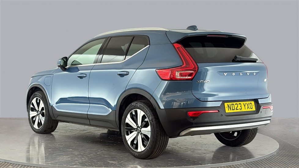 VOLVO XC40 Image 3