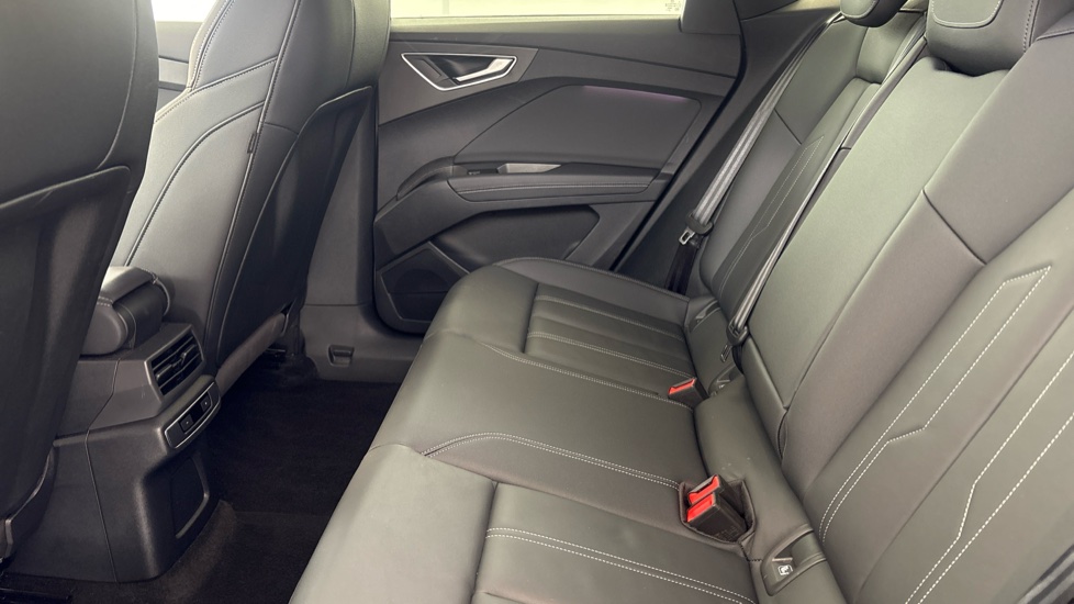 AUDI Q4 Image 14